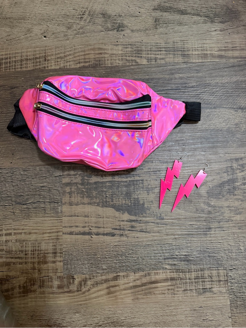 Pink Holographic Fanny Pack - Stylish Waist Bag with matching earrings